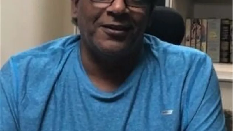المهن السينمائية تكشف تفاصيل تشييع جثمان السيناريست أحمد عبد الله