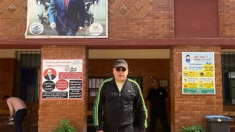 تامر عبدالمنعم يشارك في انتخابات مجلس النواب ويدلي بصوته في الدقي
