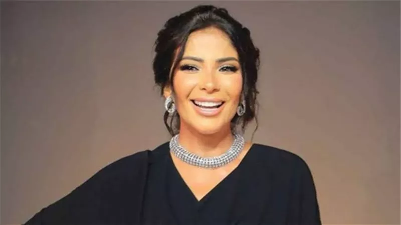 في يوم ميلادها..منى زكي فنانة مستقلة وصاحبة تطور مستمر في حياتها المهنية والشخصية