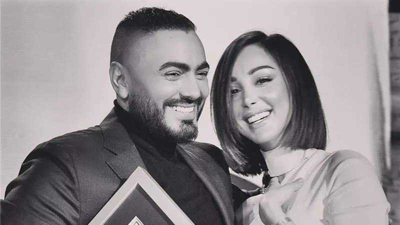 بسمة بوسيل تطلب الدعاء لـ تامر حسني: 