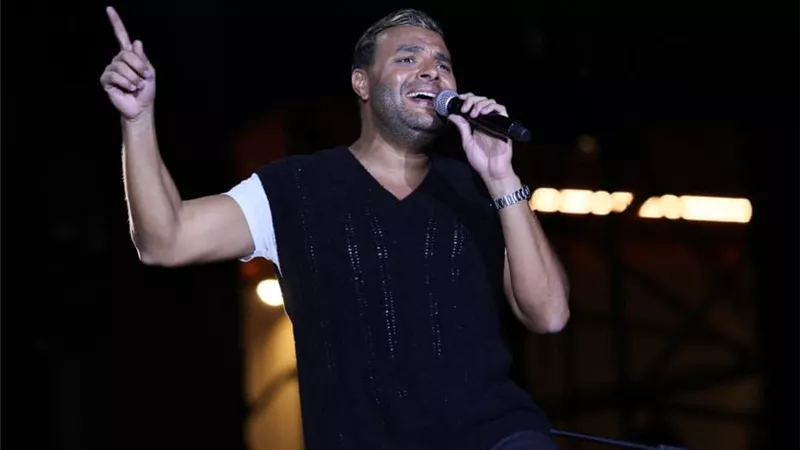 رامي صبري يحي حفلا غنائيا كامل العدد بـ أرينا القاهرة الجديدة
