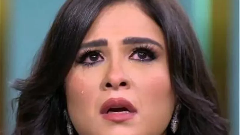 ياسمين عبد العزيز تثير الجدل: 