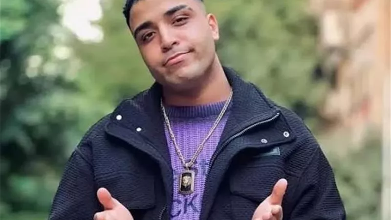 مصطفى كامل: إيقاف إسلام كابونجا 6 أشهر عن الغناء 