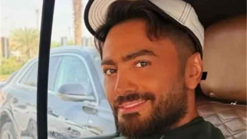 أحمد سعد يكشف تطورات الحالة الصحية لـ تامر حسني