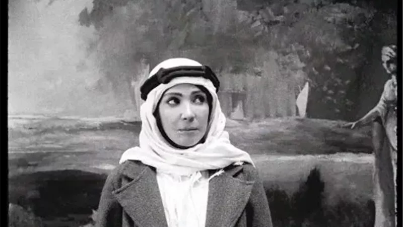 عباس أبو الحسن يشيد بأداء منى زكي في فيلم 