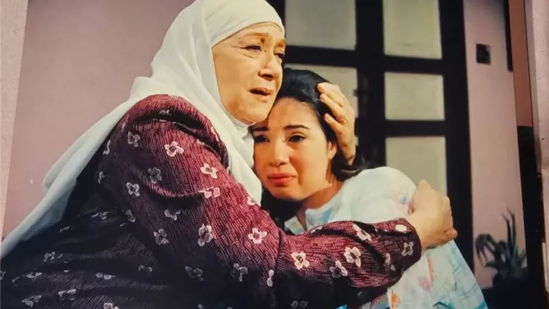 رانيا فريد شوقي تكشف كواليس تعاونها مع هدى سلطان في 