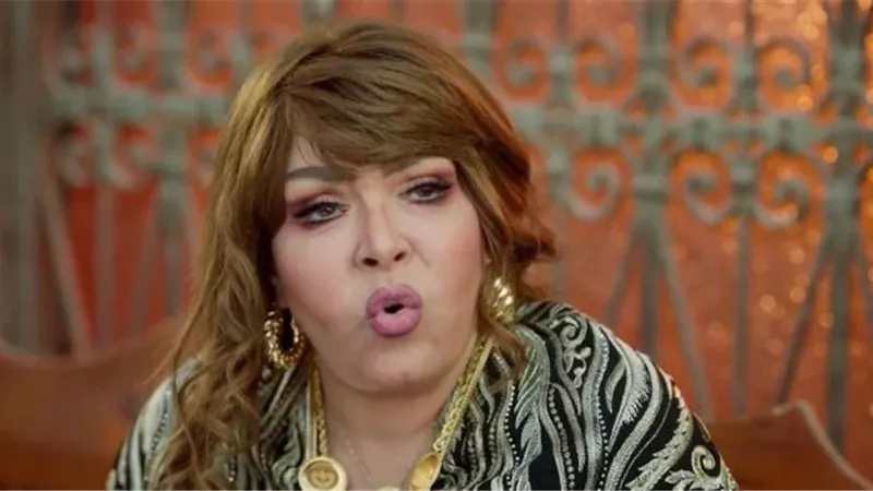 لوسي في لحظة غير متوقعة بعيد ميلادها.. الجمهور مش مصدق عيونهم!