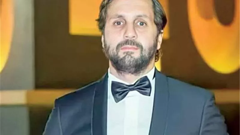 هشام ماجد يدعم أحمد السقا بعد أزمة فيديو محمد صلاح