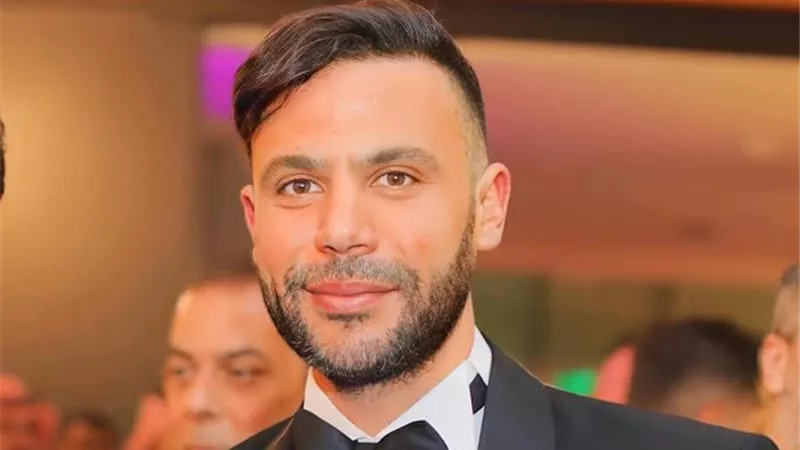 محمد إمام يعلق ساخرًا على عدم حضوره حفل زفاف 