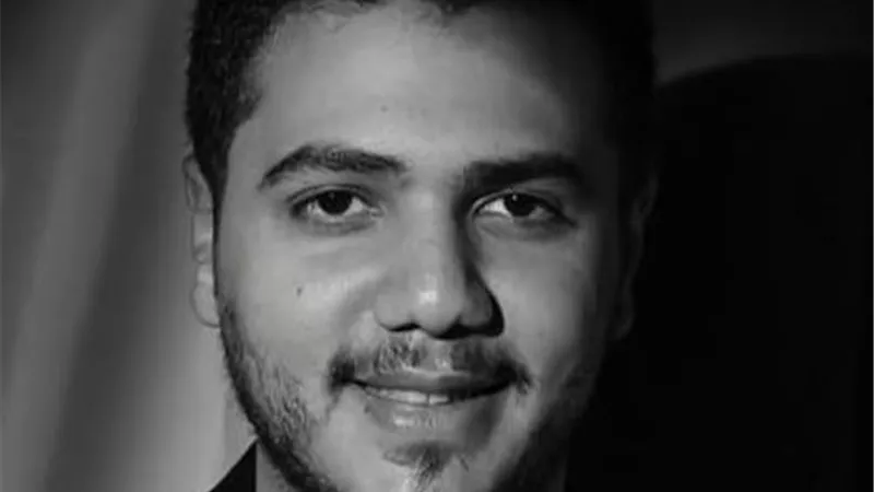 «دائمًا في البال»..عمر رياض بطل ومؤلف أول فيلم مصري قصير بالذكاء الاصطناعي في الإمارات