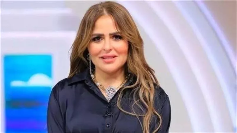 حبس مها الصغير شهرًا وغرامة 10 آلاف جنيه في قضية سرقة لوحات فنية