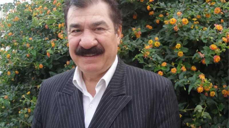 الفنان السوري أحمد