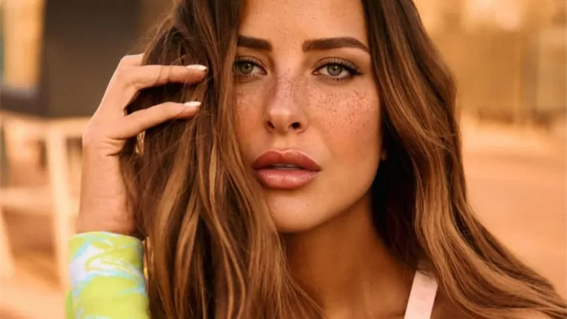 بين الرياضة والدراما.. ريم مصطفى تخطف الأنظار في ملعب التنس