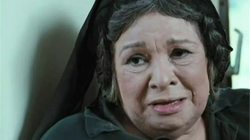 من «الحفيد» إلى «يتربى في عزو».. ذكرى رحيل كريمة مختار