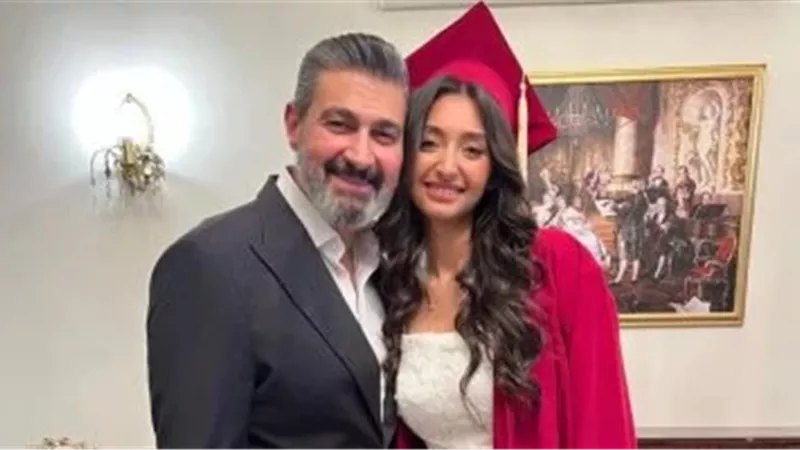 ياسر جلال ينفي إهداء سيارة لابنته: المشهد من مسلسل لرمضان 2026.. تفاصيل