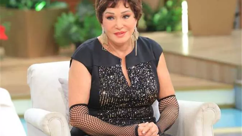 تعرف على سبب خوف الفنانة لبلبة من الوحدة إيه هي (فيديو)