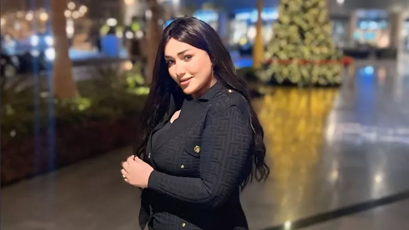 آية زكريا: أهتم بحياتي ولن أتطرق لأحاديث تخص أسرتي 