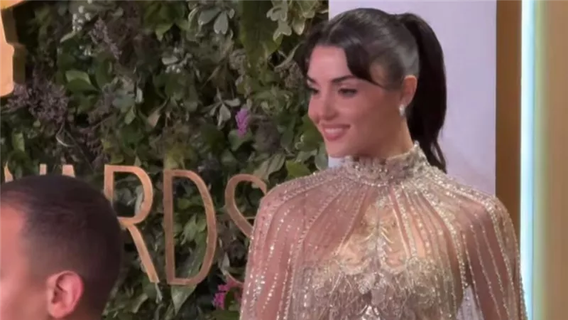 خالد أرغنتش وتوبا بويوكستون وهاندا أرتشيل وهازال كايا يشعلون افتتاح Joy Awards بموسم الرياض
