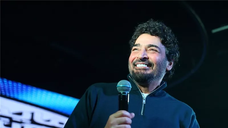حميد الشاعري يشعل كايرو جاز بحفل «Sold Out» ومفاجآت غنائية للجمهور