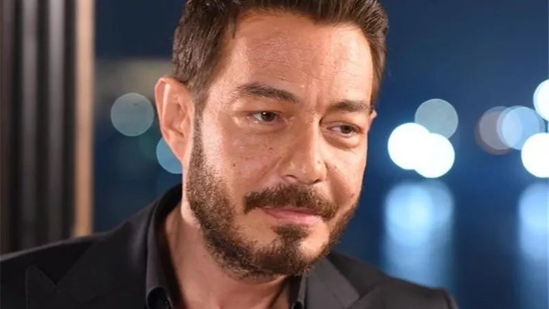 أحمد زاهر يوضح موقفه من تجسيد السير الذاتية ويؤكد تفضيله للأدوار المتنوع