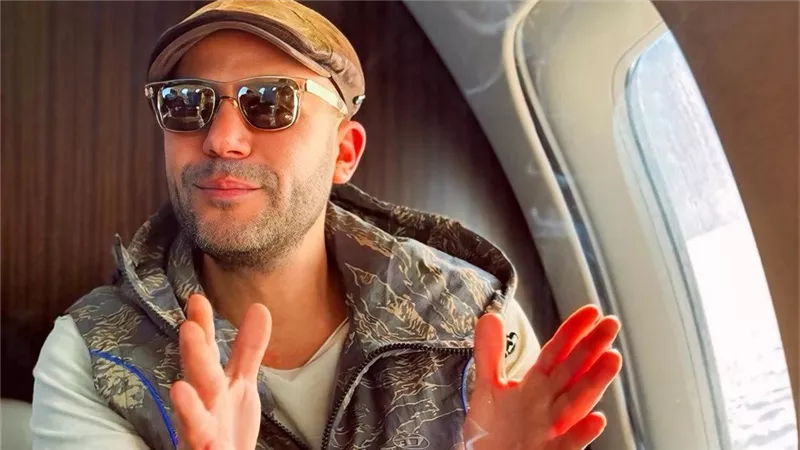 محمد إمام: 