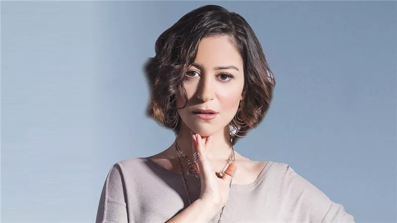 تقابة الممثلين تنعي والد الفنانة منة شلبي