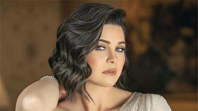 يسرا اللوزي: يوسف شاهين حذرنا من المسلسلات.. وعصبيته بسبب خوفه على شغله 