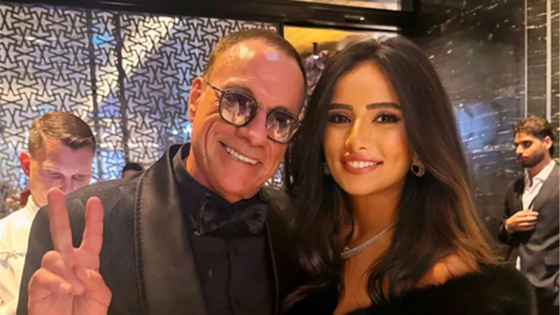 زينة تكشف كواليس لقائها بالنجم العالمي جان كلود فان دام وزيارتها متحف توسو