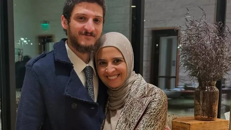 على طريقتها الخاصة ورسالة مؤثره.. حنان ترك تحتفل بعيد ميلاد ابنها يوسف