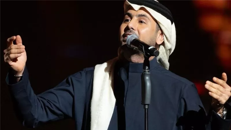 فؤاد عبد الواحد يشعل مسرح 