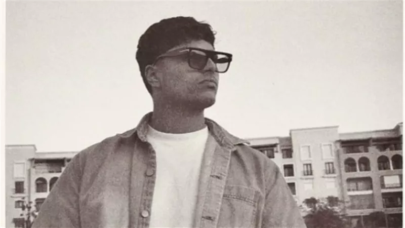 آدم ماجد المصري يقدم عرض 