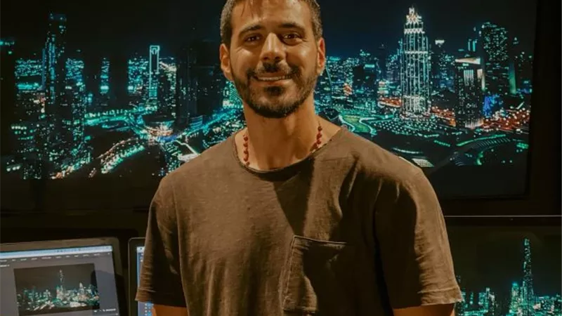 عمرو عاكف مشغول بـ 5 أعمال فنية منها لـ يسرا وآسر ياسين والعوضي ودينا الشربيني 