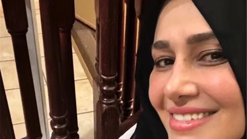 حلا شيحة: 
