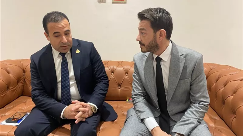 أحمد زاهر يصل مجلس النواب لمناقشة مشروع قانون حماية الأطفال على الإنترنت