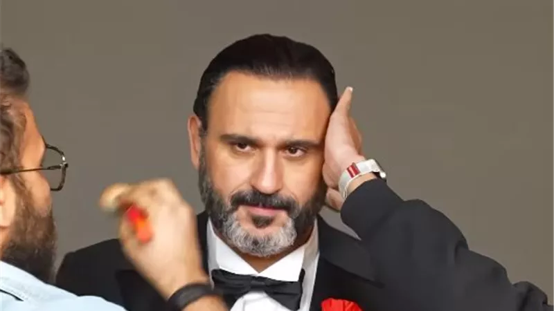 رمضان 2026.. أكرم حسني يحضر مفاجأة لجمهوره رغم غيابه عن الدراما