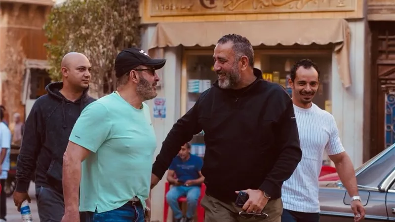 بعد أزمة هند صبري ومها نصار.. أحمد السقا يفاجئ صناع مسلسل 