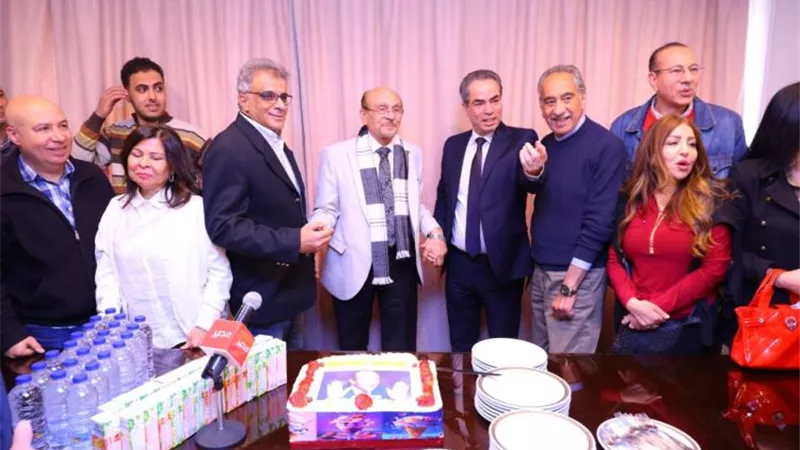 محمد صبحي يبدأ تسجيل مسلسله الإذاعي الجديد 