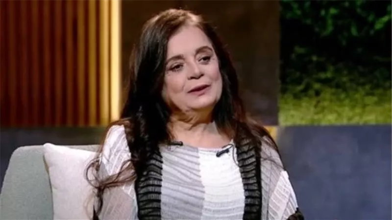 بعد الجدل المثار.. الجهة المنتجة لمسلسل «عائلة مصرية جدًا» توضح تفاصيل أزمة الفنانة نادية شكري