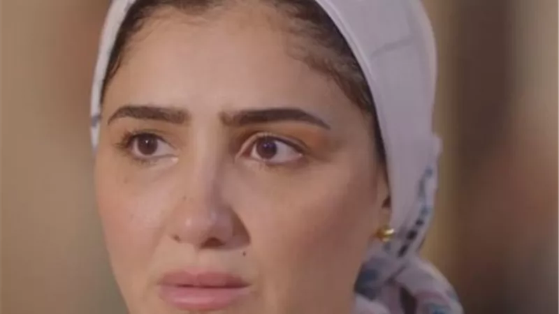 محمد سامي يعلن وفاة والدة زوجته الفنانة مي عمر 