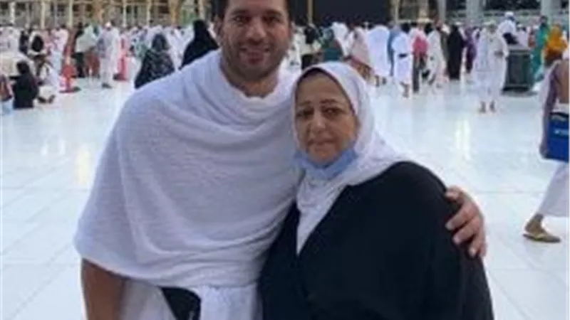 بهذه الكلمات.. حسن الرداد يحيي ذكرى وفاة والدته فادية