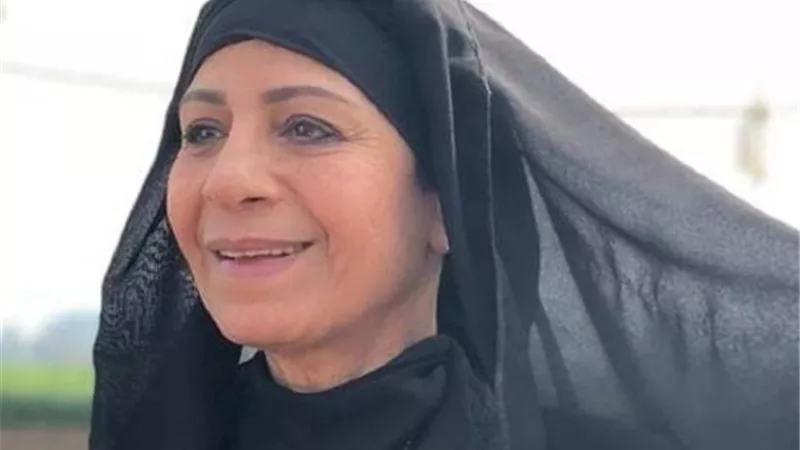 محدش يقف في سكتي.. عفاف مصطفى تحمس جمهورها لمشاهدها في المداح 6
