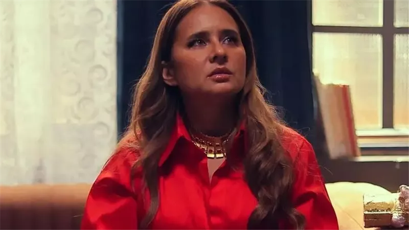 نيللي كريم وشريف سلامة في الحلقة 9 من مسلسل 