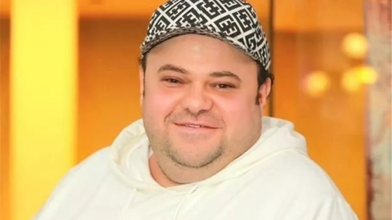 مدحت تيخا: «عائلة مصرية جدًا» دراما إجتماعية تعيد الإعتبار لقيمة الرسالة في رمضان