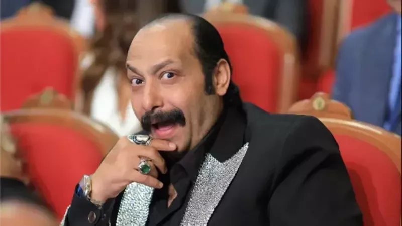 محمد ثروت يمازح جمهوره: مصر الوحيدة اللي طلعت الأرجنتين من هدومها