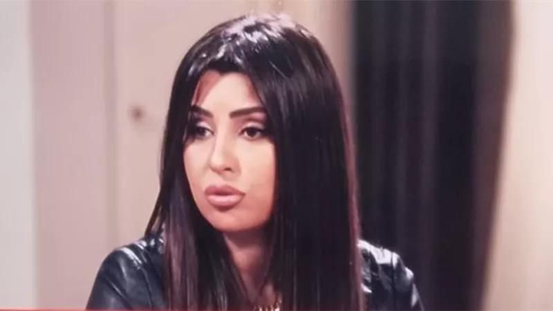 دموع وإصابات.. أيتن عامر تطلب الإسعاف بعد مشهد أكشن مفبرك في برنامج 