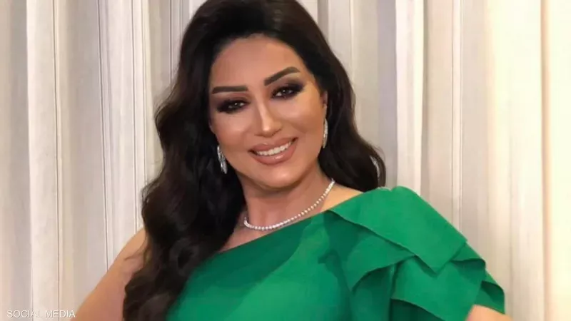 تفاعل وفاء عامر مع أزمة مدير مطعم بعد فصله بسبب واقعة الصلاة