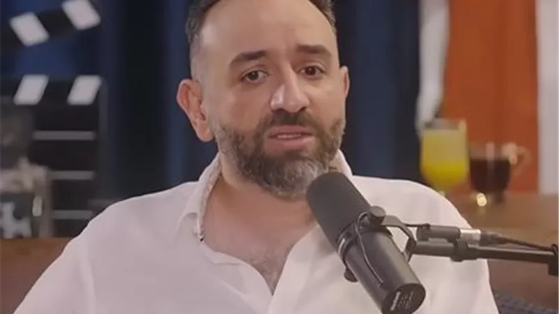 عمرو سلامة: 