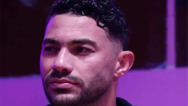 رامز جلال يسخر من ياسر إبراهيم مدافع الأهلي: سيردباك محتاج تقويم.. وأخطاءه بقت كتيرة