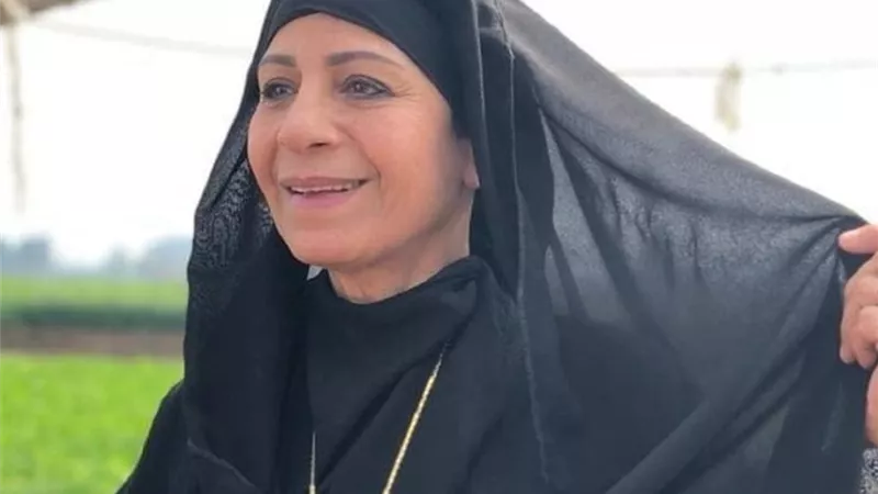 خاص|عفاف مصطفى عن أزمة مدحت تيخا والمنتج ماهر عوض: بهدل الراجل خالص 