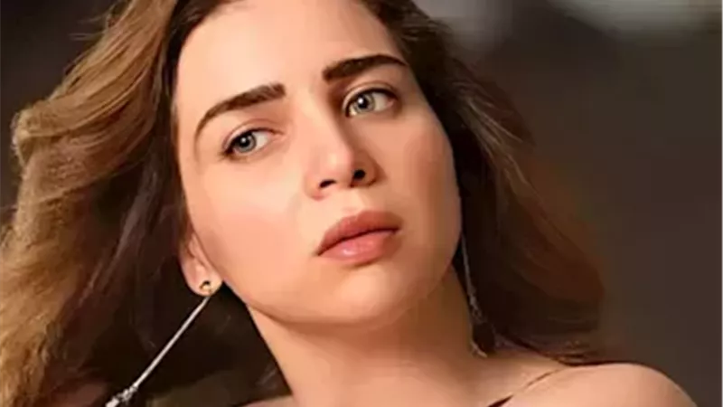 مش جوزها.. مي عزالدين رجعت البيت ووجهت رسالة شكر لهذا الشخص.. مش هتصدق مين؟!